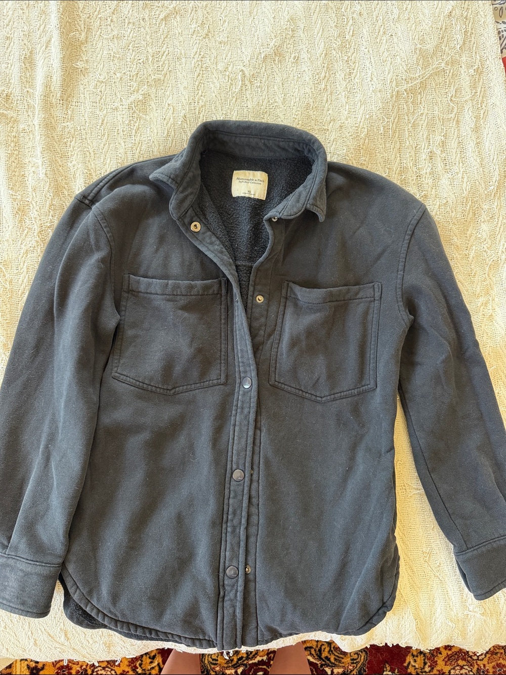 Abercrombie & Fitch women’s  Black Sherpa-Lined Jacket